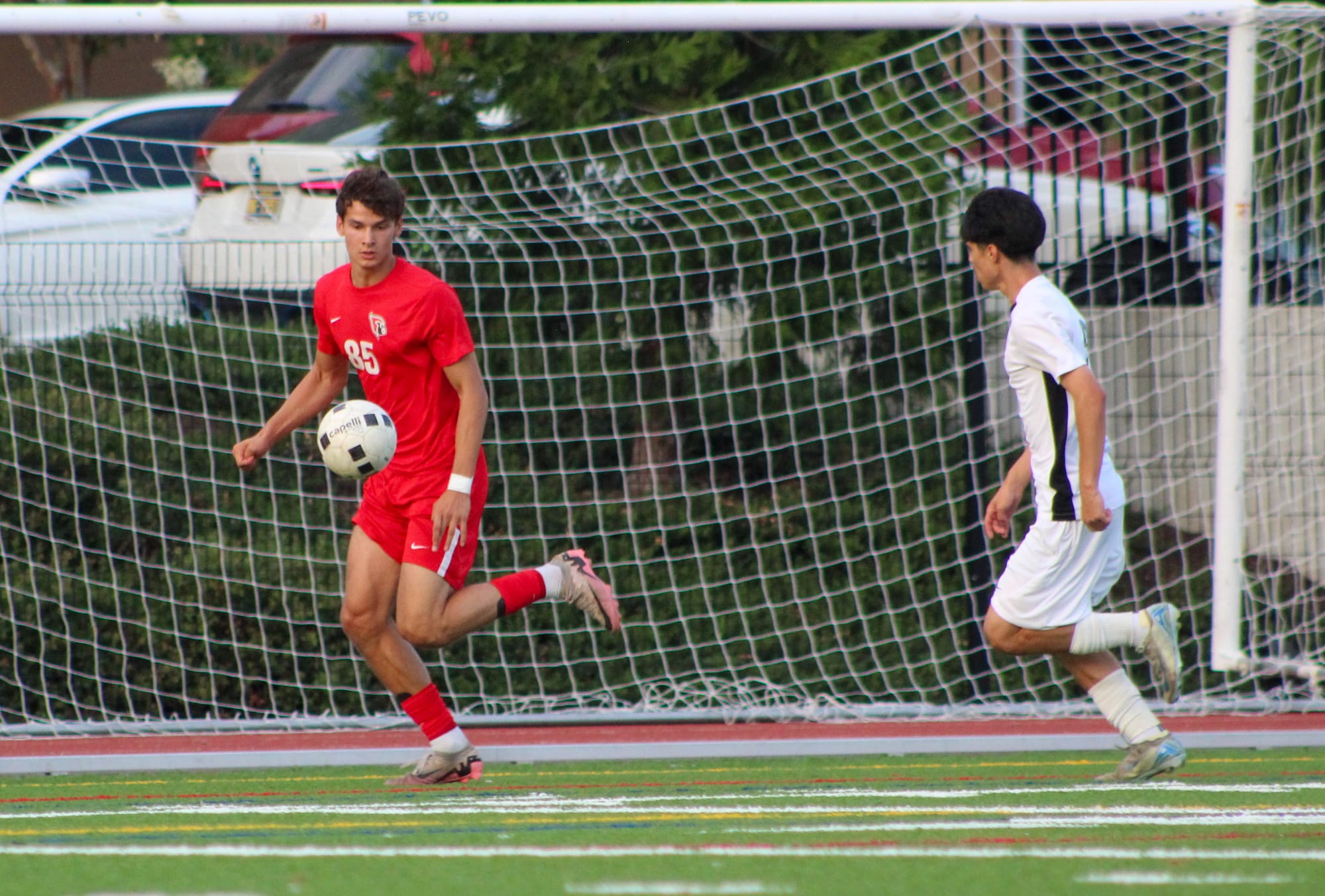 Lincoln boys soccer opens season with 7-0 blanking of Hood River Valley