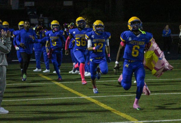 Here are 30 high school football players to watch in Portland for 2025